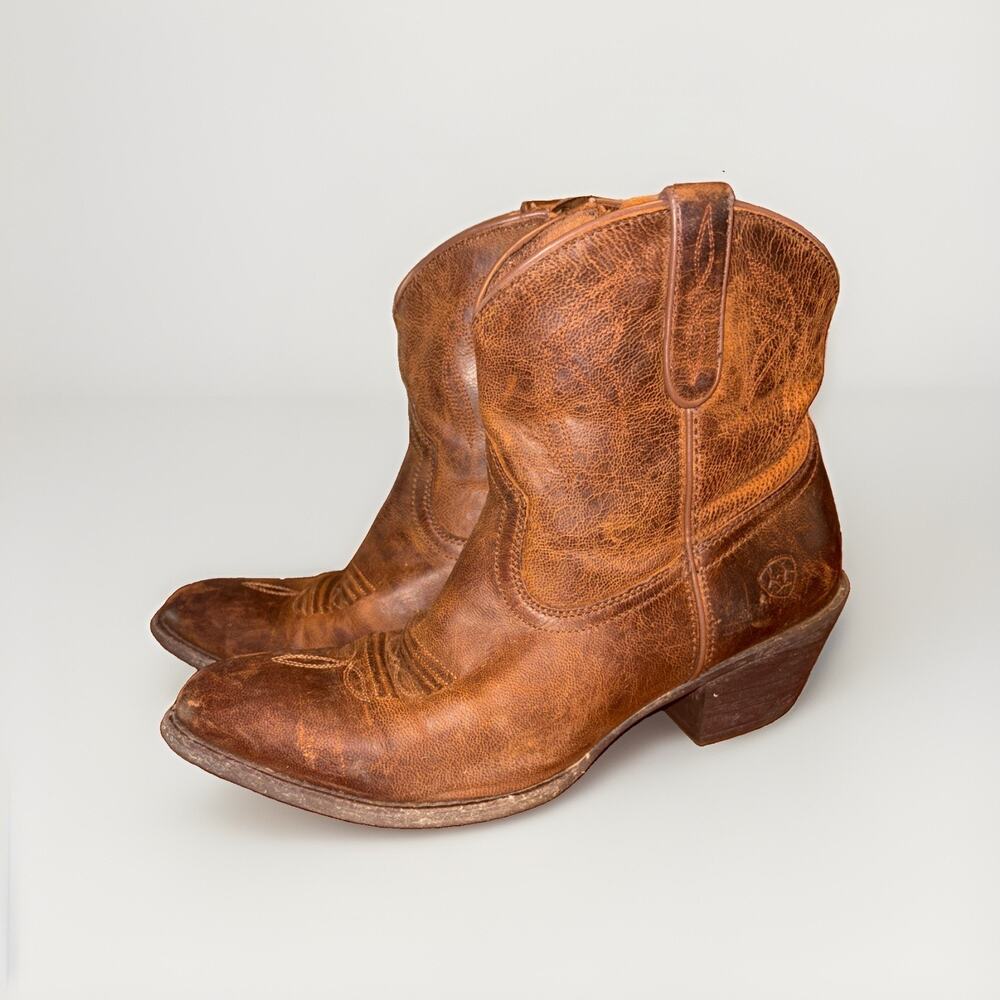 Classic Brown Leather Cowboy Boot - Women